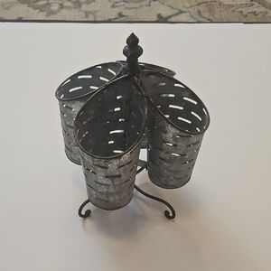 Rustic Farmhouse Rotating Metal Organizer Office Dining Room Floral EUC